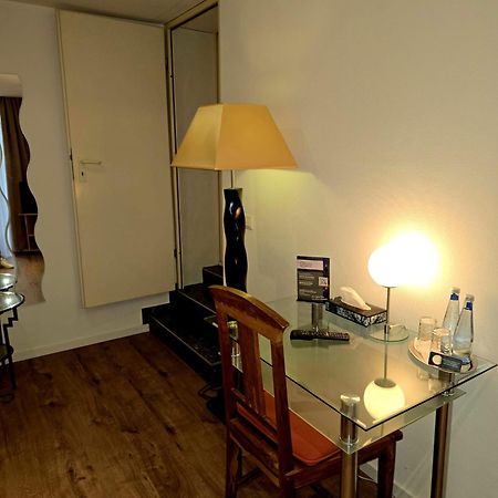 דיסלדורף Hotel Stern מראה חיצוני תמונה