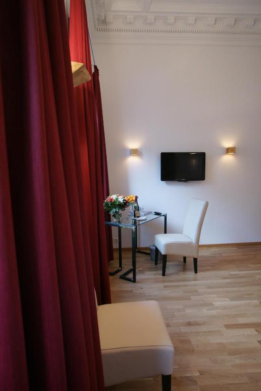 דיסלדורף Hotel Stern מראה חיצוני תמונה