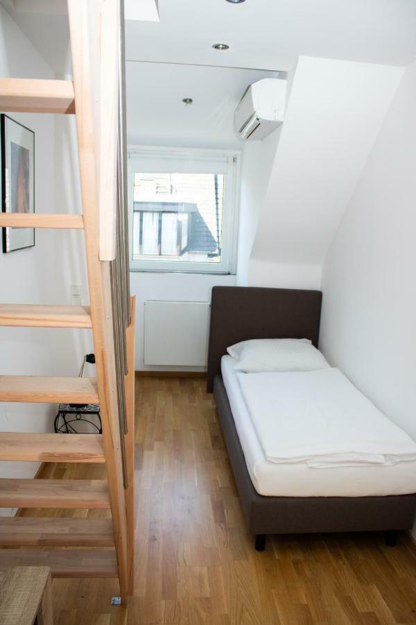 דיסלדורף Hotel Stern מראה חיצוני תמונה