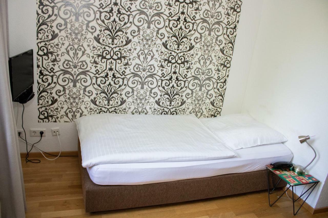 דיסלדורף Hotel Stern מראה חיצוני תמונה